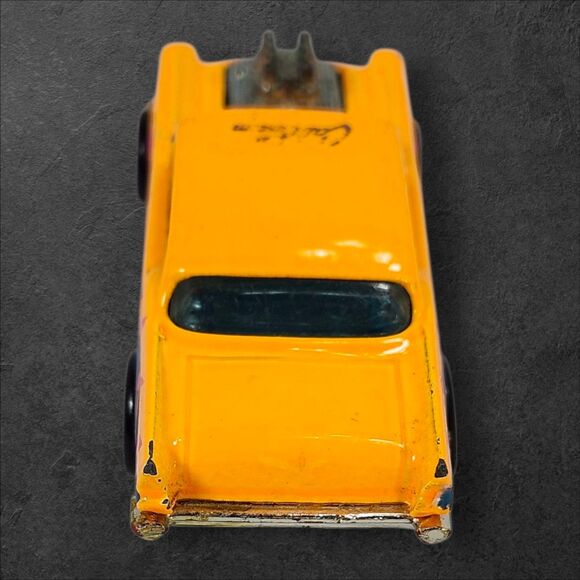 Vintage Hot Wheels '57 Chevy #56 Mattel 1976 Malaysia Orange Pink Triangle Retro - Picture 4 of 7